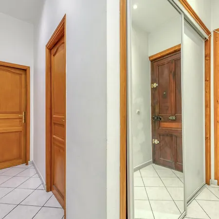 Aisance•confort•gare•netflix *